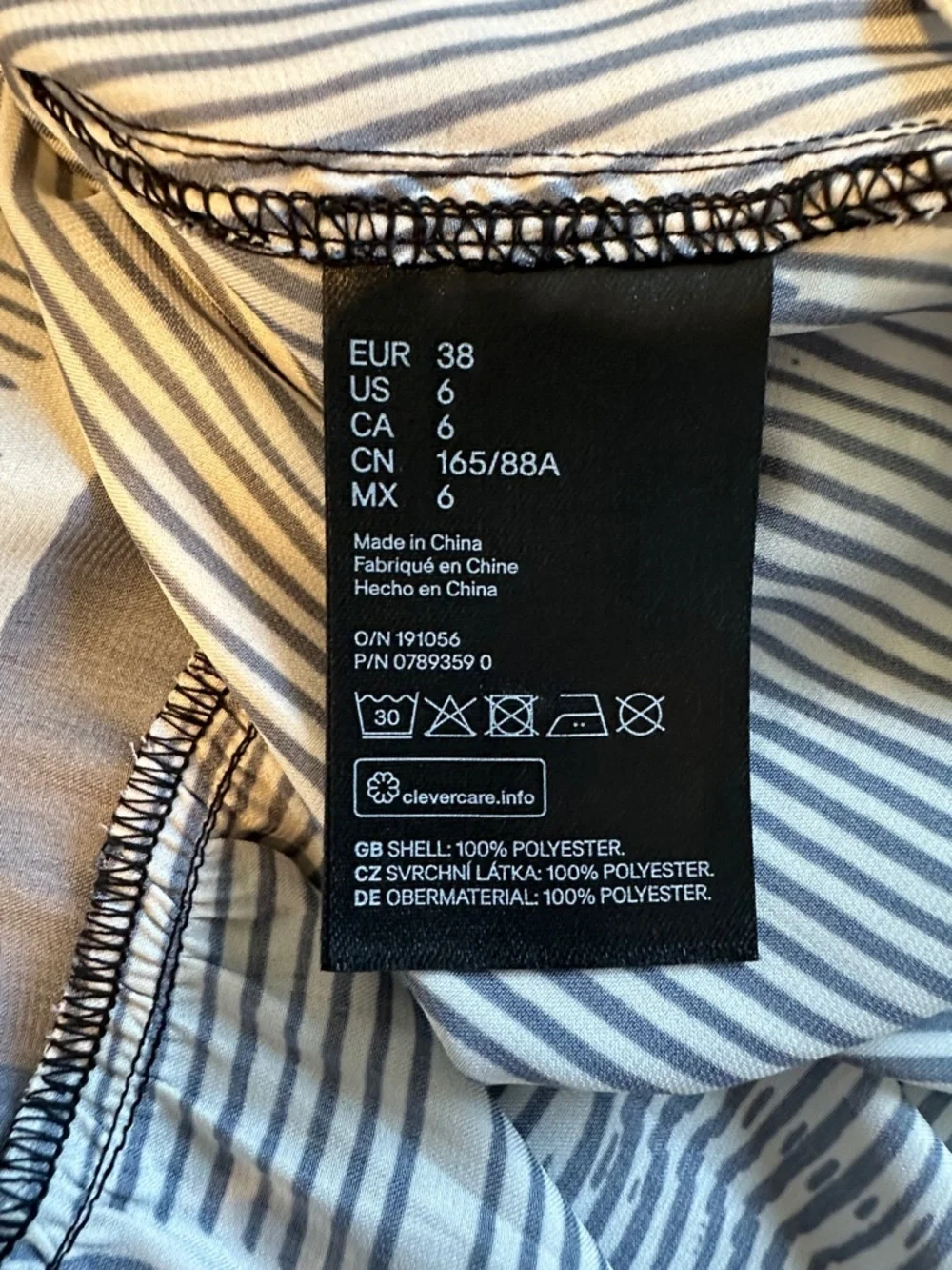 H&M Patterned Wide Dress - Picture 3 of 12
